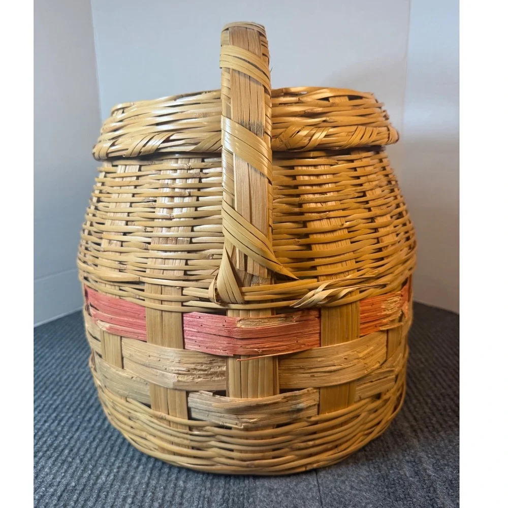 Vintage Woven Wicker Basket with Lid and Handle Round Natural Pink Accent 14in